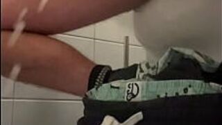 KING OF CUMSHOT - porn video