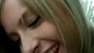 kinky sexy hot gf suck off bf - porn video