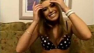 Babe Tiffany Rayne gets an anal - porn video